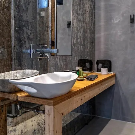 Design 36 Sofia