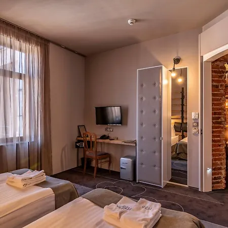 Hotel Design 36 3*